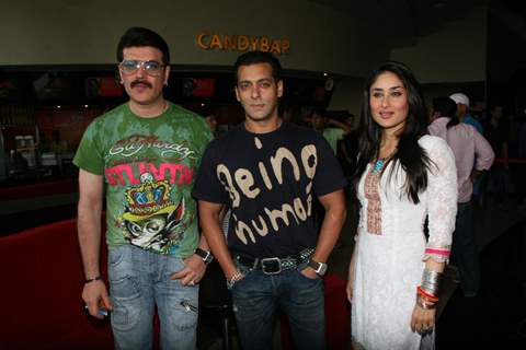 Salman Khan, Aditya Pancholi and Kareena Kapoor at the first look of movie Bodyguard