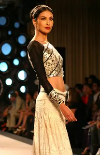 Model showcasing designer J J Valaya's creation at the Synergy one Delhi Couture Week,in New Delhi