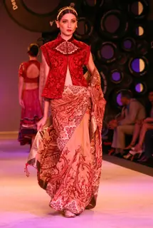 Model walks the ramp for designer J J Valaya's creation at the Synergy one Delhi Couture Week, Delhi