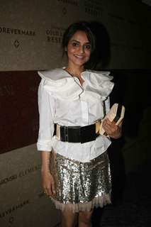 Madhoo at Tarun Tahiliani's Bridal Couture Exposition