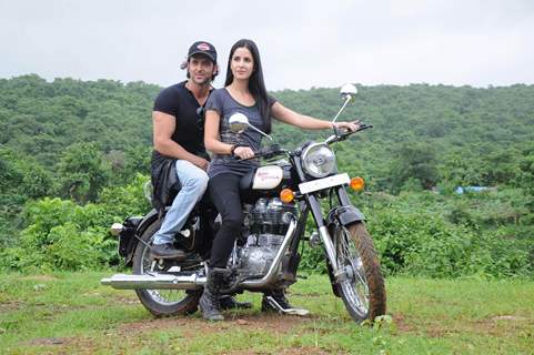 Katrina Kaif takes Hrithik for a ZNMD Bike Ride