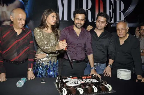 Jacqueline, Emraan, Mukesh and Mahesh Bhatt at Murder 2 success bash at Enigma, Mumbai