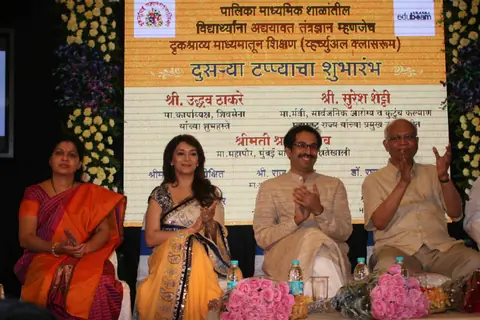 Madhuri Dixit at launch of Valuable Group Virtual BMC School initiative