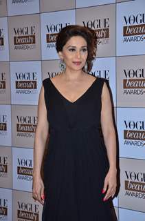 Madhuri at 'Vogue Beauty Awards 2011' at Taj land's End