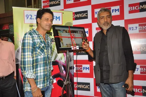 Prakash Jha and Manoj Bajpai at Aarakshan promotional event at Big FM