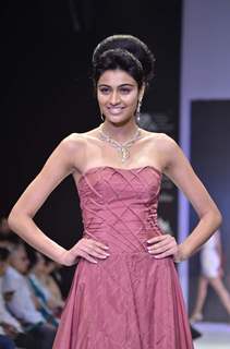 Model walks the ramp for Monica Kapur at IIJW 2011