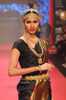 Model walks the ramp for C Krishniah Chetty & Sons at IIJW 2011