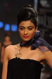 Models walks the ramp for Rosily Paul at IIJM 2011