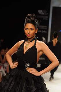 Models walks the ramp for Rosily Paul at IIJM 2011