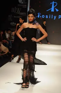 Models walks the ramp for Rosily Paul at IIJM 2011