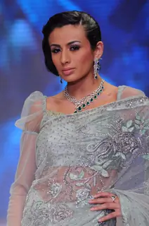 Models on the ramp for YS 18 collection at IIJW 2011 show day 3. .