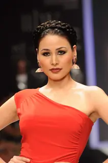Models walks the ramp for Adorn at IIJW 2011 Day 4. .