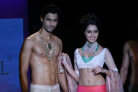 India International Jewellery Week (IIJW) 2011 Day 4 at Hotel Grand Hyatt in Kalina, Mumbai