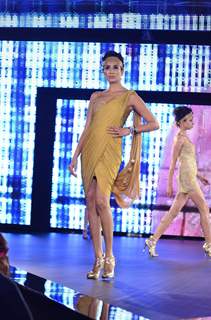 Model walks the ramp for designer Rakesh Agarwal at Blenders Pride Fashion Tour, Taj Land's End. .