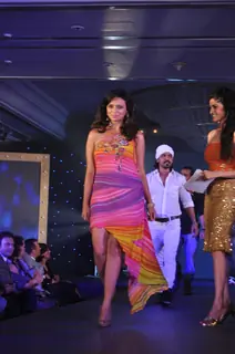 Bollywood celebrity walks the ramp for ‘Ticket to Bollywood’ Gitanjali group second Indian International Jewellery show at Leela Hotel