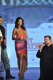 Bollywood celebrity walks the ramp for ‘Ticket to Bollywood’ Gitanjali group second Indian International Jewellery show at Leela Hotel