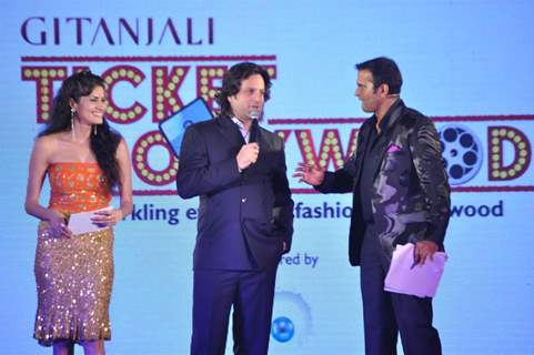 Bollywood celebrity walks the ramp for ‘Ticket to Bollywood’ Gitanjali group second Indian International Jewellery show at Leela Hotel