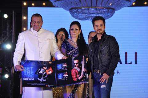 Sanjay Dutt, Bipasha Basu, Neha, Riya and Raima Sen grace the Gitanjali Bollywood Ticket nite at The Leela