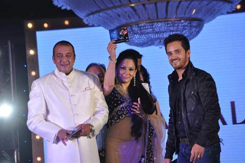 Sanjay Dutt, Bipasha Basu, Neha, Riya and Raima Sen grace the Gitanjali Bollywood Ticket nite at The Leela