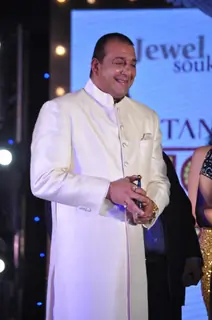 Sanjay Dutt, Bipasha Basu, Neha, Riya and Raima Sen grace the Gitanjali Bollywood Ticket nite at The Leela