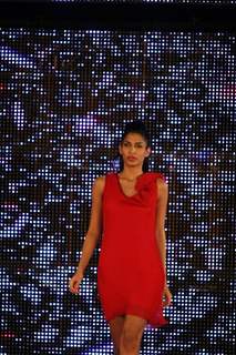 Wendell Rodricks show on Blenders Pride Fashion Tour