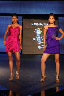 Malaika Arora Khan and Amrita Arora walk the ramp for Mandira Wirk at the Blenders Pride Fashion Tour 2011