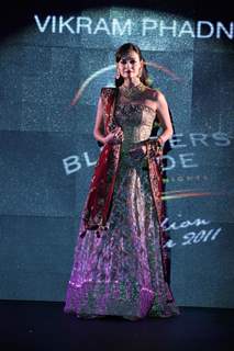 Dia Mirza walks the ramp for designer Vikram Phadnis at the Blenders Pride Fashion Tour 2011 finale