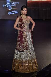 Dia Mirza at Blenders Fashion Tour 2011 Day 3. .