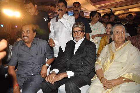 Amitabh Bachchan unveils Nitin Desai's book at his 25th year celebrations at JW Marriott on Mumbai. .