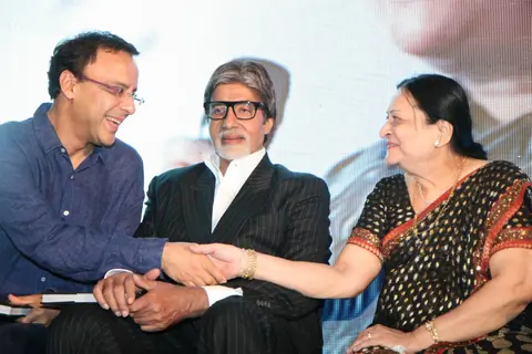 Megastar Amitabh Bachchan unveils Nitin Desai's book at his 25th year celebrations at JW Marriott in Mumbai