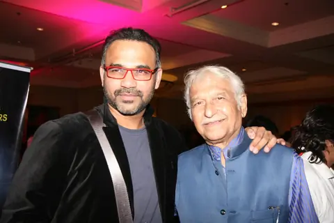 Megastar Amitabh Bachchan unveils Nitin Desai's book at his 25th year celebrations at JW Marriott in Mumbai