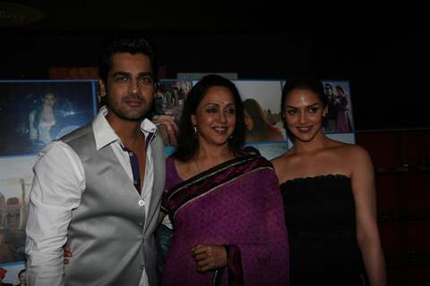 Hema and Esha Deol unveil the film 'Tell Me O Kkhuda' look at Cinemax