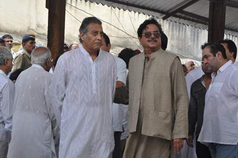 Shatrughan Sinha and Vinod Khanna pays tribute to Shammi Kapoor