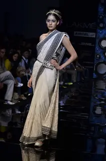 Model display the designer JJ Valaya's collection during the first day of Lakme fashion week winter/festive 2011, in Mumbai. .