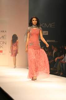 Rina Dhaka Presented An Utterly Feminine Glamorous Collection At Lakmé Fashion Week Winter/Fashion 2011