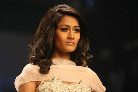 Rina Dhaka Presented An Utterly Feminine Glamorous Collection At Lakmé Fashion Week Winter/Fashion 2011