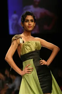 Jatin Varma Recreated The Splendour Of Red Carpet Creations At The Lakmé Fashion Week WinterFestive 2011 Show