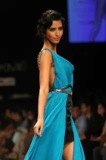 Jatin Varma Recreated The Splendour Of Red Carpet Creations At The Lakmé Fashion Week WinterFestive 2011 Show