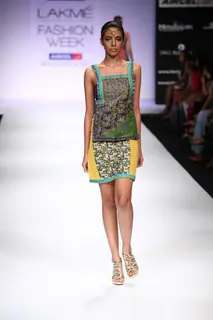 Model walk on the ramp at Lakme Fashion Week 2011 Day 2, in Mumbai