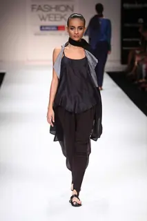Model walk on the ramp at Lakme Fashion Week 2011 Day 2, in Mumbai
