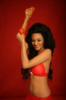 Model Vedita Pratap Singh plays with tomatoes and has fun in Mumbai