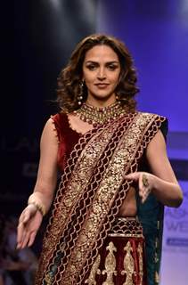 Esha Deol display creations by designers Bhumika and Shyamal during Lakme Fashion Week Day 3 in Mumbai. .