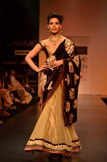 Model display creations by designers Bhumika and Shyamal during Lakme Fashion Week Day 3 in Mumbai. .