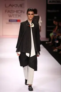 Model displays designer Paromita Banerjee's creation during the Lakme Fashion Week Day 3 in Mumbai. .