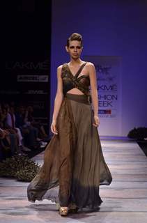 Model showcase creation by designer Babita Malkani during the Lakme Fashion Week Day 4 in Mumbai. .