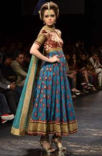 Model displays designer Neeta Lulla's creation during the Lakme Fashion Week Day 4 in Mumbai. .