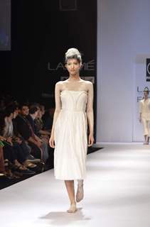 Model displays designer Rehane's creation during the Lakme Fashion Week Day 4 in Mumbai. .