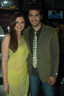 Deepshikha Nagpal and Kaishav Arora at Yeh Dooriyan premiere at fame