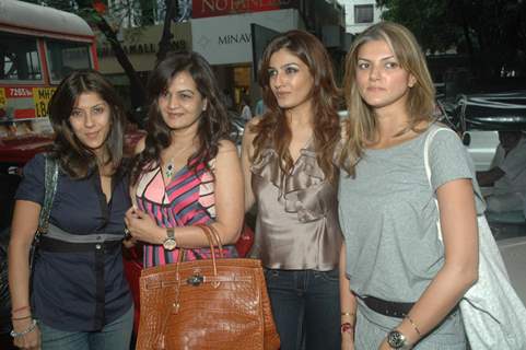 Raveena Tandon at Neelam Kothari's store launch, Bandra