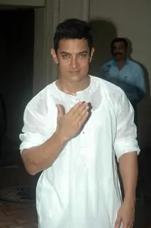 Aamir Khan celebrates Eid